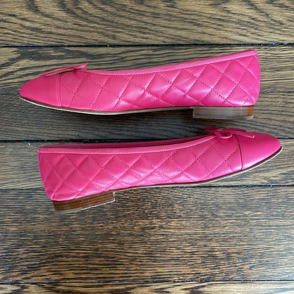 CHANEL Quilted Ballet Flats - Picture 3 of 6